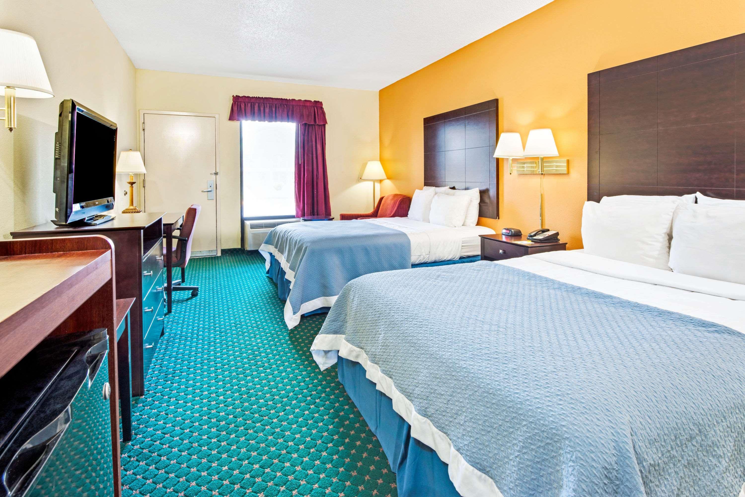 Days Inn By Wyndham Covington Exterior foto